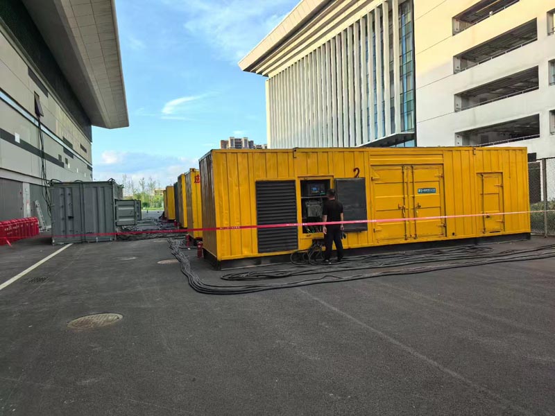 广元柴油发电机冬季保养注意事项？